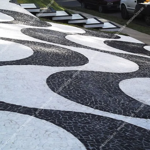 (7) mosaico-portugues-branco-preto-calcada-copacabana