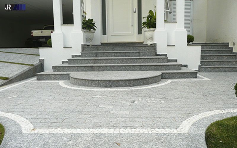 piso-pedra-miracema-cinza.jpg